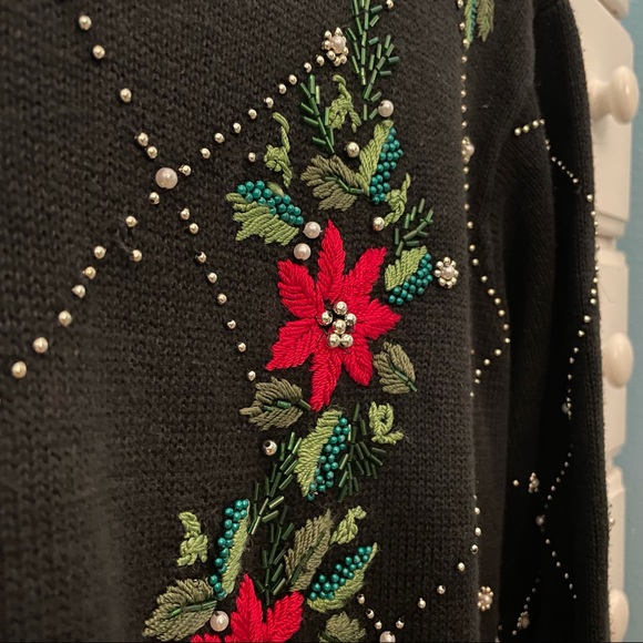 CHRISTMAS SWEATER Vintage Beaded & Warm - Picture 5 of 13